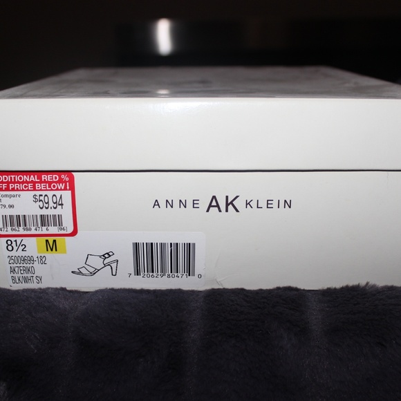 Anne Klein Black/White Heels - Picture 2 of 6